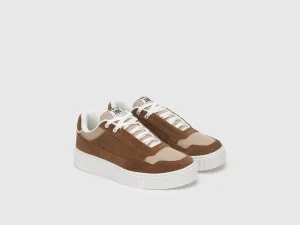 Solid Pattern Lace-Up Sneakers