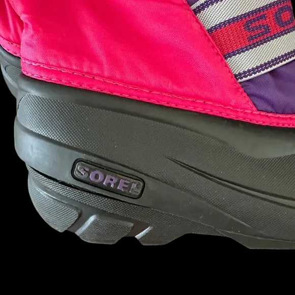 Sorel Girls size 2 Pink Purple Cub Snow Boots Winter Waterproof