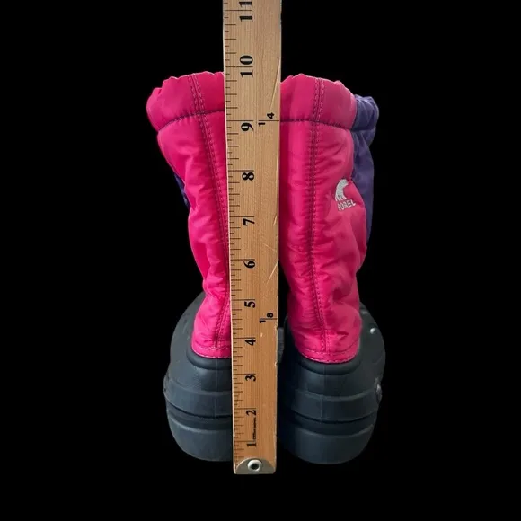 Sorel Girls size 2 Pink Purple Cub Snow Boots Winter Waterproof