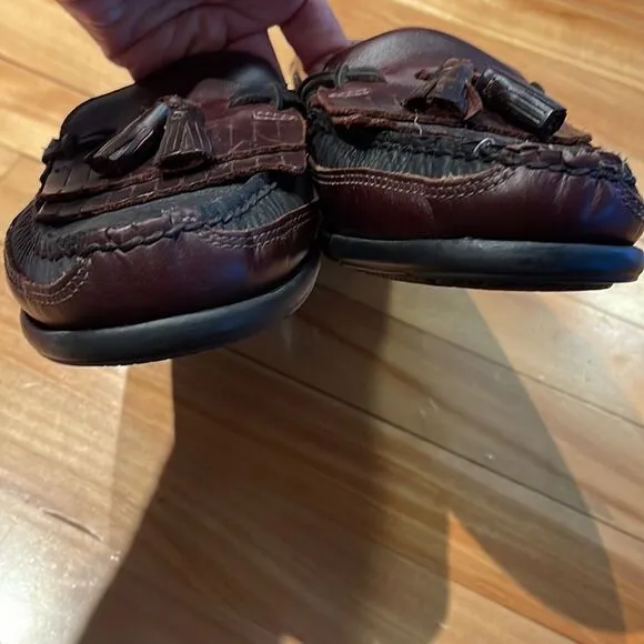 Sperry Topsiders Tassel &amp; Kilt black/brown slip on leather loafers. Size 10W.