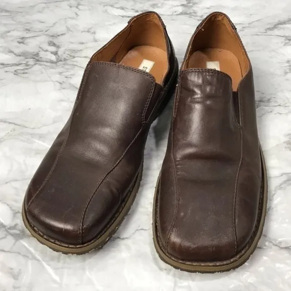 Steve Madden ‘MAMMBO’ brown leather  Men’s Loafers size 8