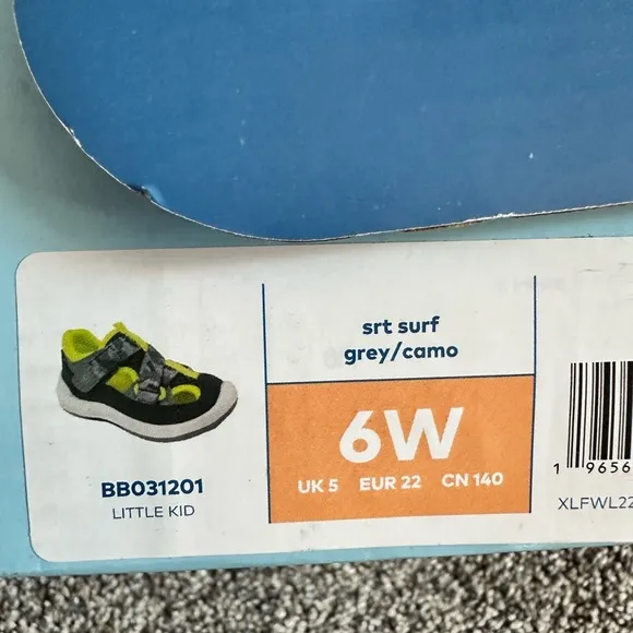 Stride Rite Unisex-Child SRT Surf Sandal - Size 6W - New In Box