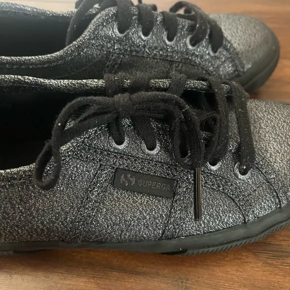 Superga 2750 Lamew Hematite Black glitterTextured Sneakers- Size 1 NWOT