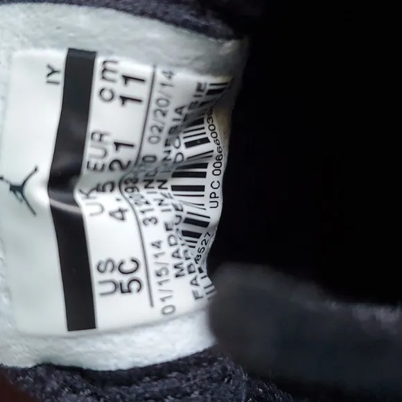 Toddler Nike sneakers size 5C