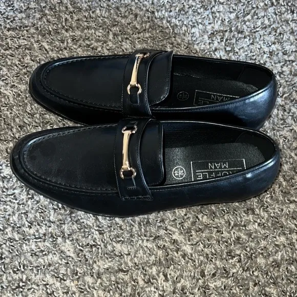 Truffle Collection snaffle trim loafers in black Size 10