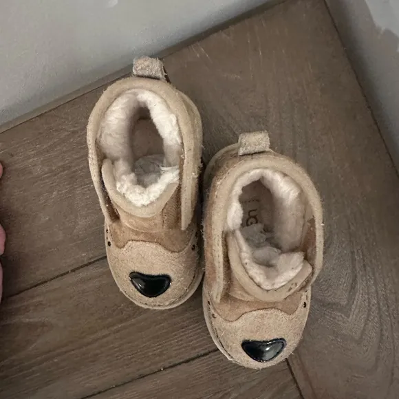 UGG Happee Neumel Chukka Bear Puppy Unisex Toddler Boots size 7