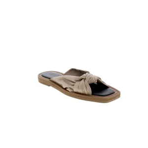 Unity In Diversity Capri 01 - Taupe