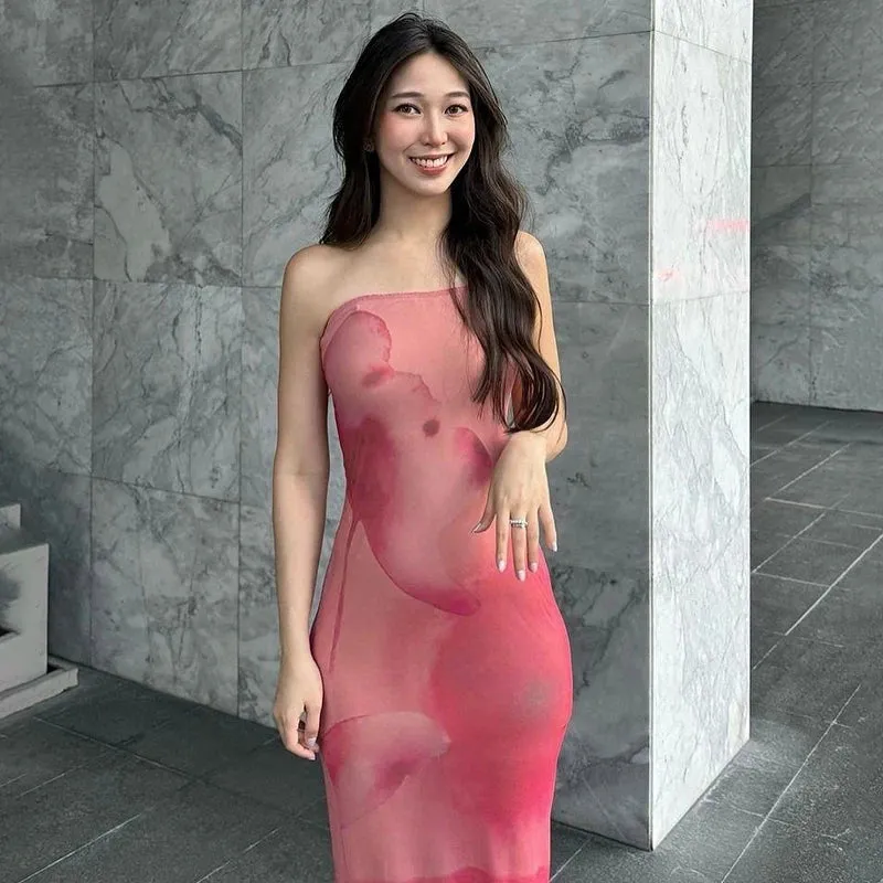 VELIA Maxi Dress