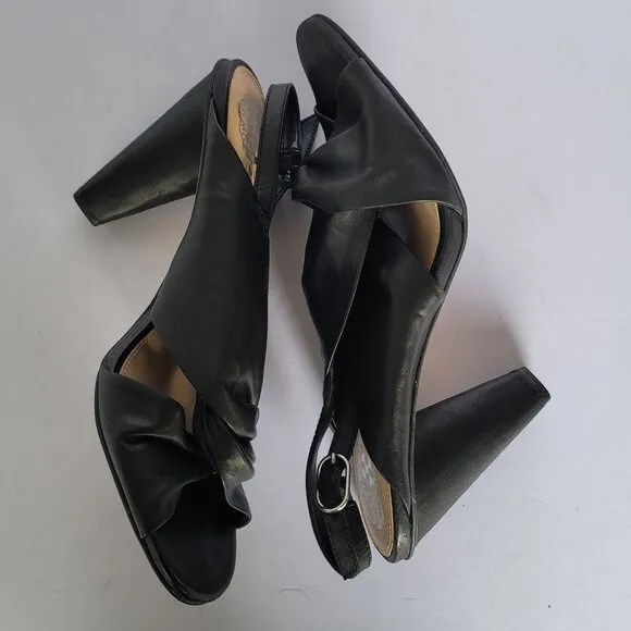 Vince Camuto Katie Soft Leather Slingback Block Heeled Sandals. Size 10M