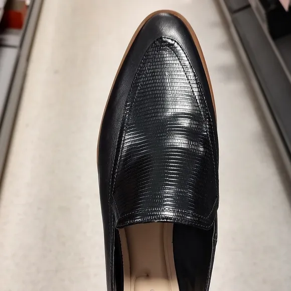 Vince Camuto loafers oxfords black leather